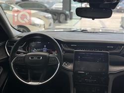 جیپ گراند شیرۆکی